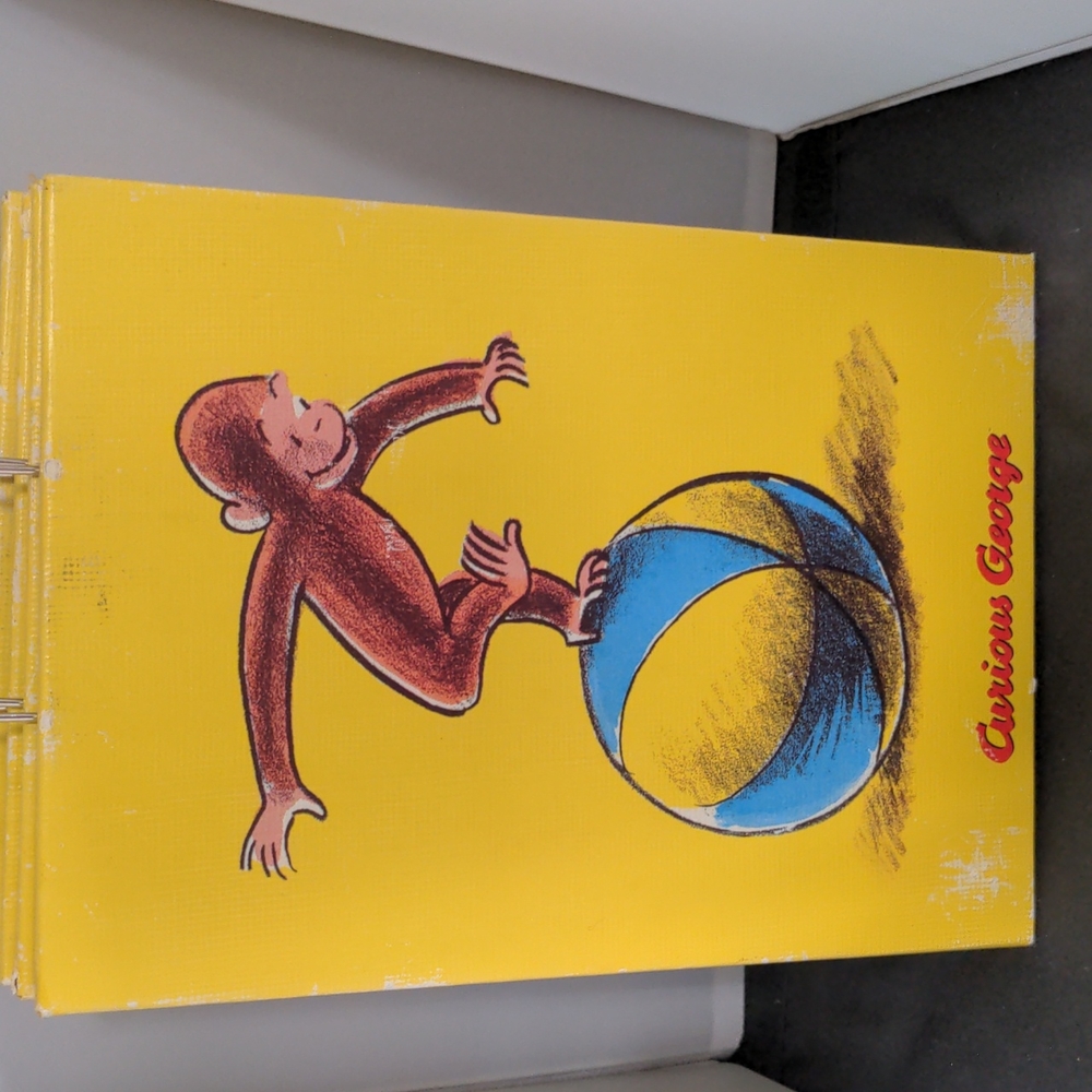 Curious George lot - Picture 5 of 15